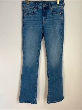 American Eagle Outfitters | Next Level Stretch Kick Boot Blue Jeans NWT Size 6